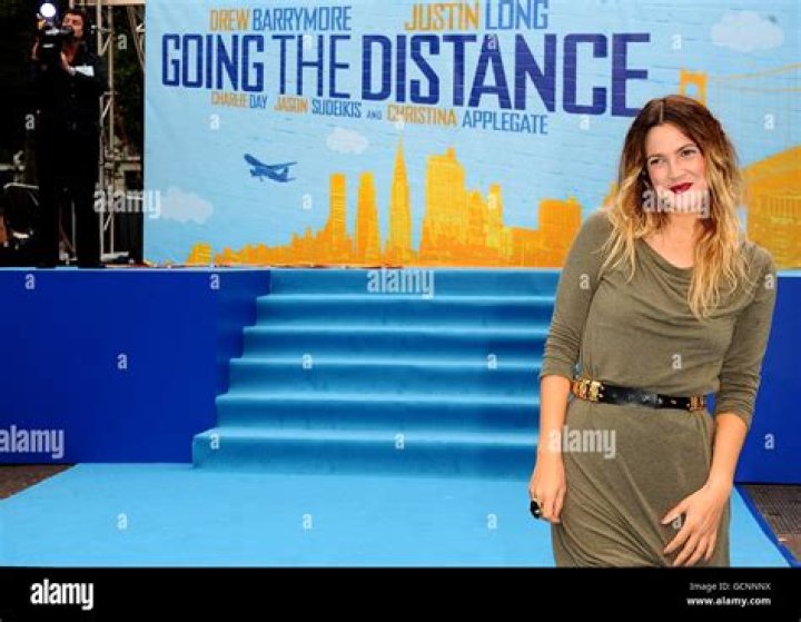 Going The Distance - World Film Premiere: Outside Arrivals