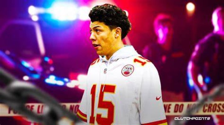 Patrick Mahomes’ Brother Jackson Mahomes Arrested! Charged with aggravated sexual battery Jackson Mahomes has been arrested for aggravated sexual battery