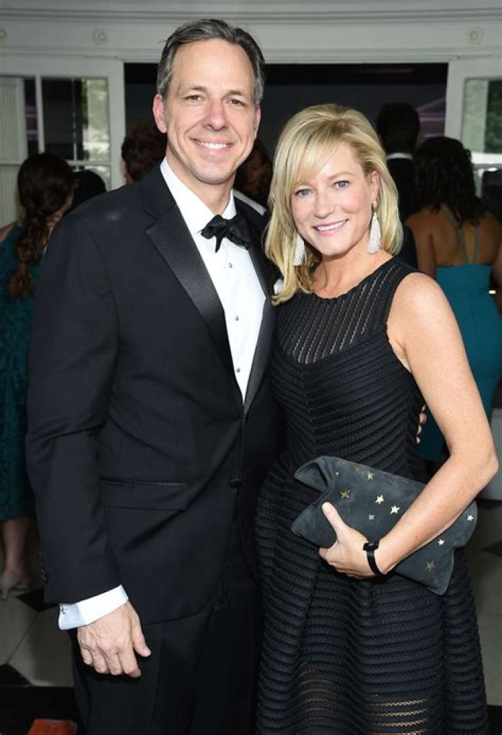 Jake Tapper is married to his wife Jennifer Marie Brown since 2006.