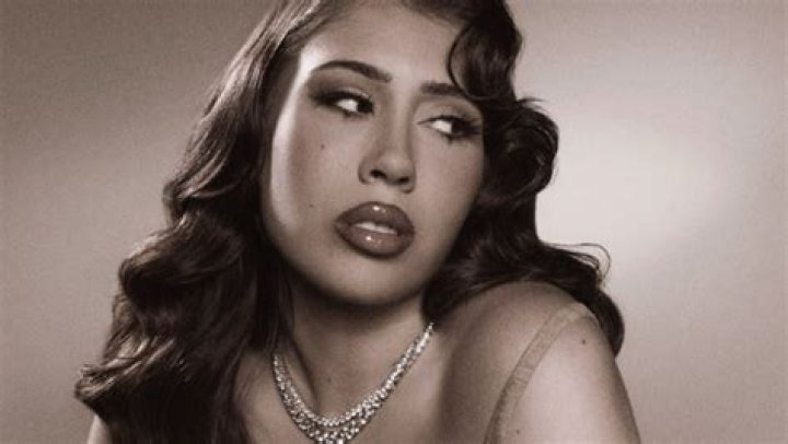 Kali Uchis' pet Bunny