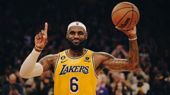 LeBron James' pet King