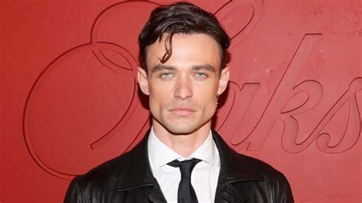 Thomas Doherty photo